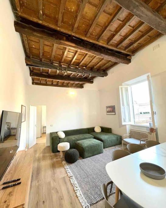 Aphrodite Apartment Piazza Venezia Rome Exterior photo